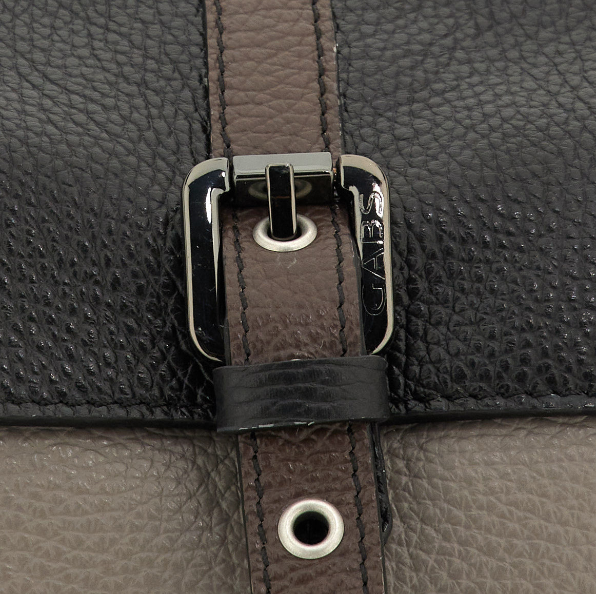 GABS ASHLEY TRICOLOR BULL